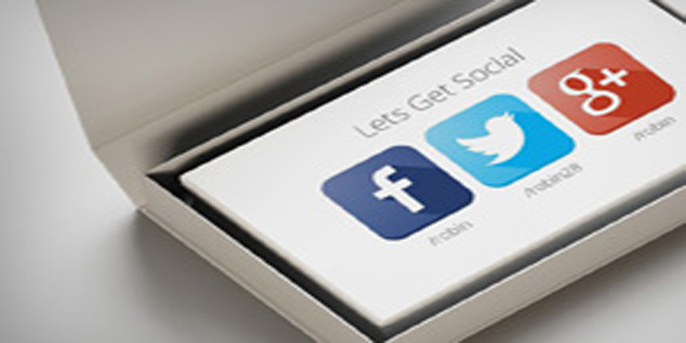 How Business Cards Work in the Era of Social Media